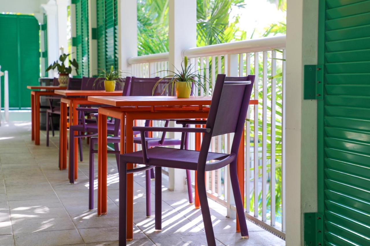 Almond Tree Inn - Adults Only Key West Exteriör bild